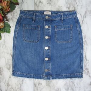 LOFT Denim Frayed Raw Hem Button Front Skirt Size 4P